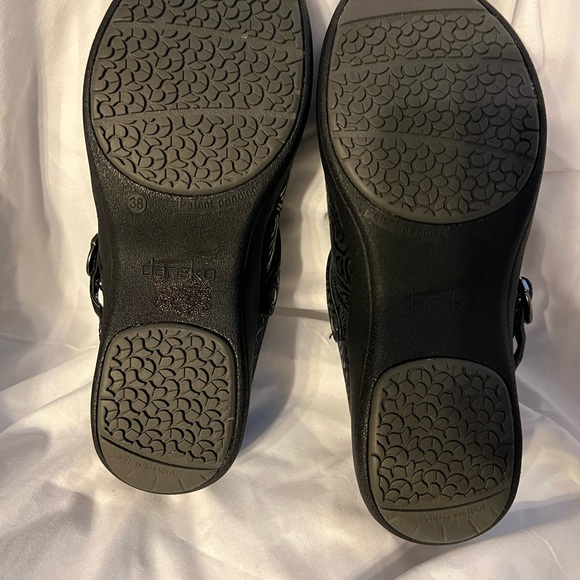 EUC Dansko clogs or mules. Size 38. - Picture 3 of 13